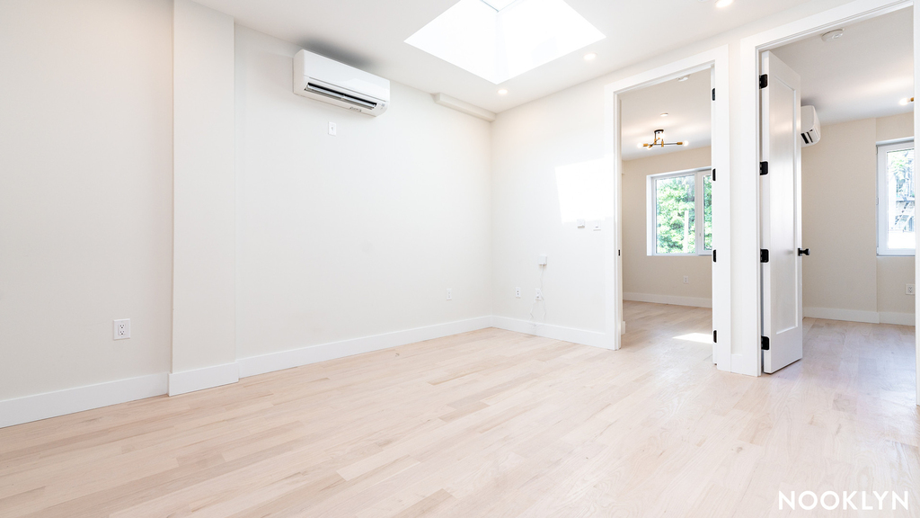 357 Flatbush Ave - Photo 3