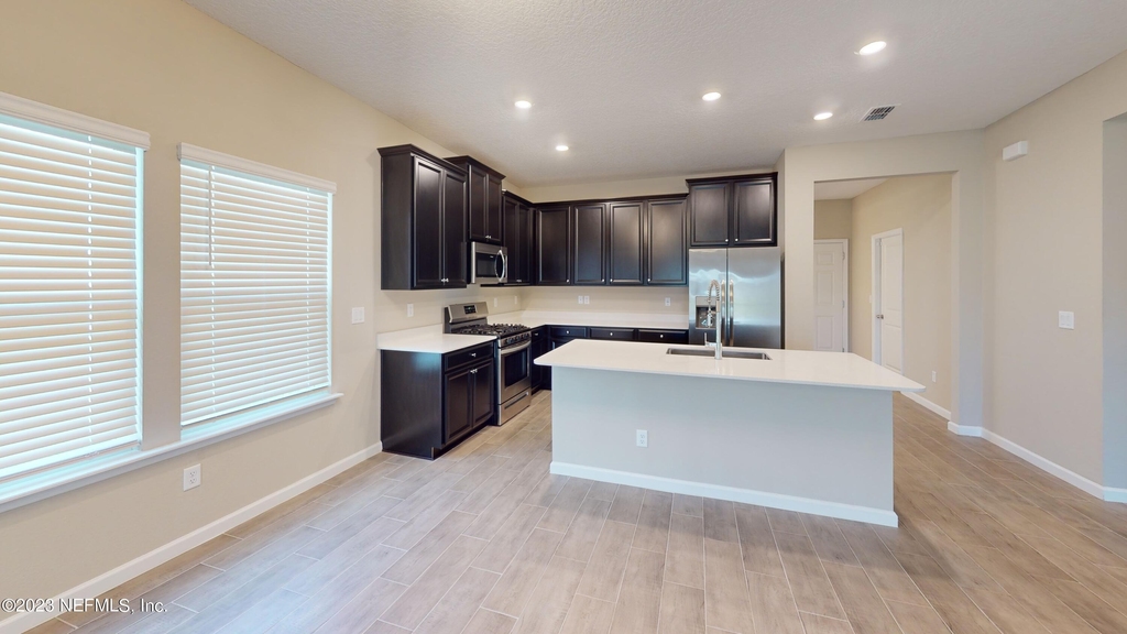 3965 Cloverdale Court - Photo 1