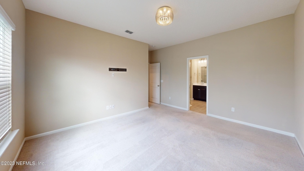 3965 Cloverdale Court - Photo 37