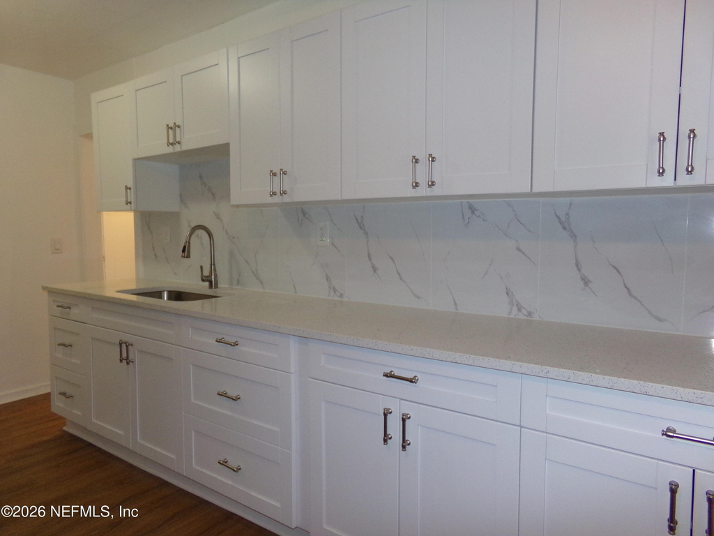 2924 Southside Boulevard - Photo 4