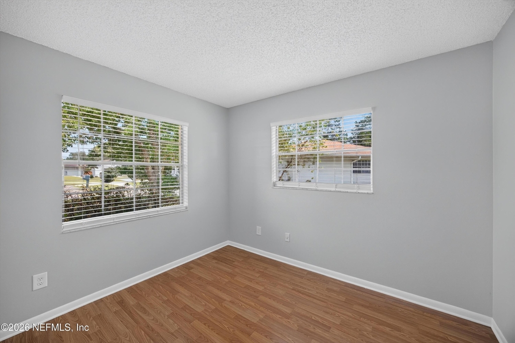 328 Palos Court - Photo 13