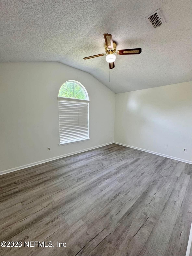8250 Lakemont Drive - Photo 13