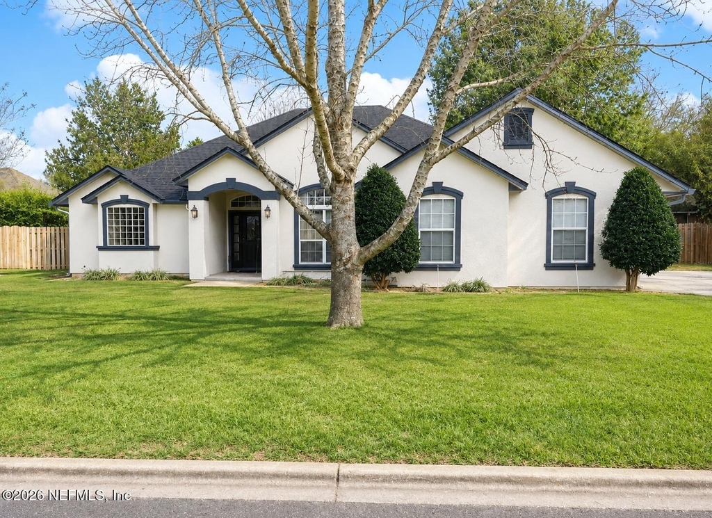 312 Morning Glory Lane - Photo 0