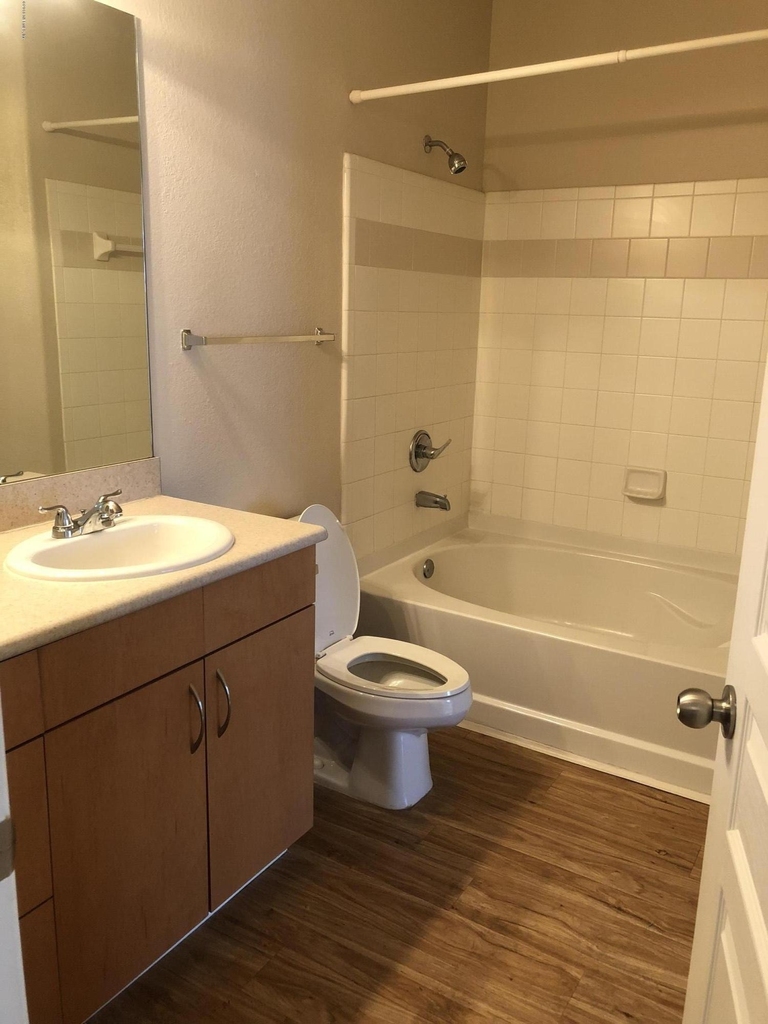 8290 Gate Parkway - Photo 14