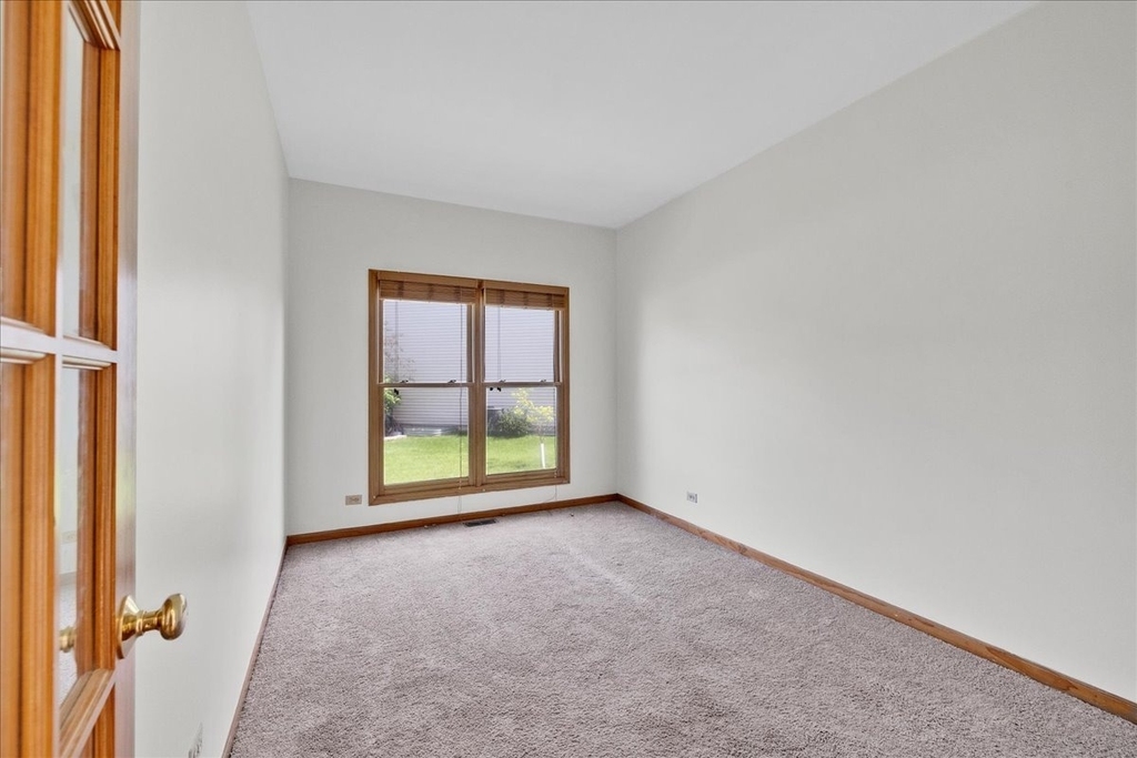 24963 Heritage Oaks Drive - Photo 5