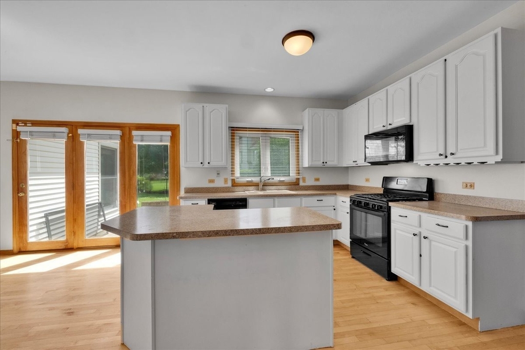 24963 Heritage Oaks Drive - Photo 12