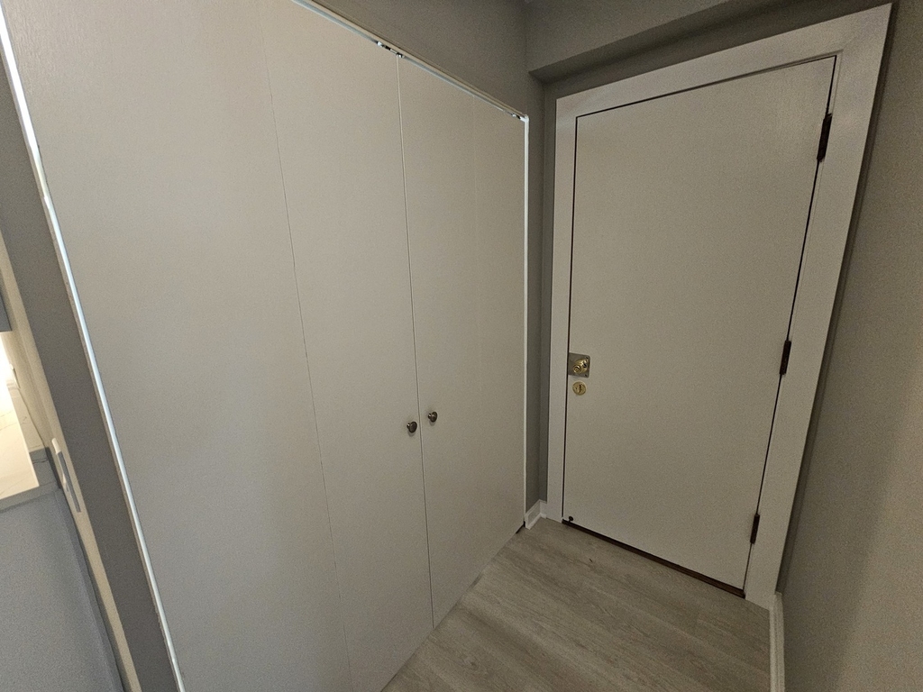 5906 N Sheridan Road - Photo 3