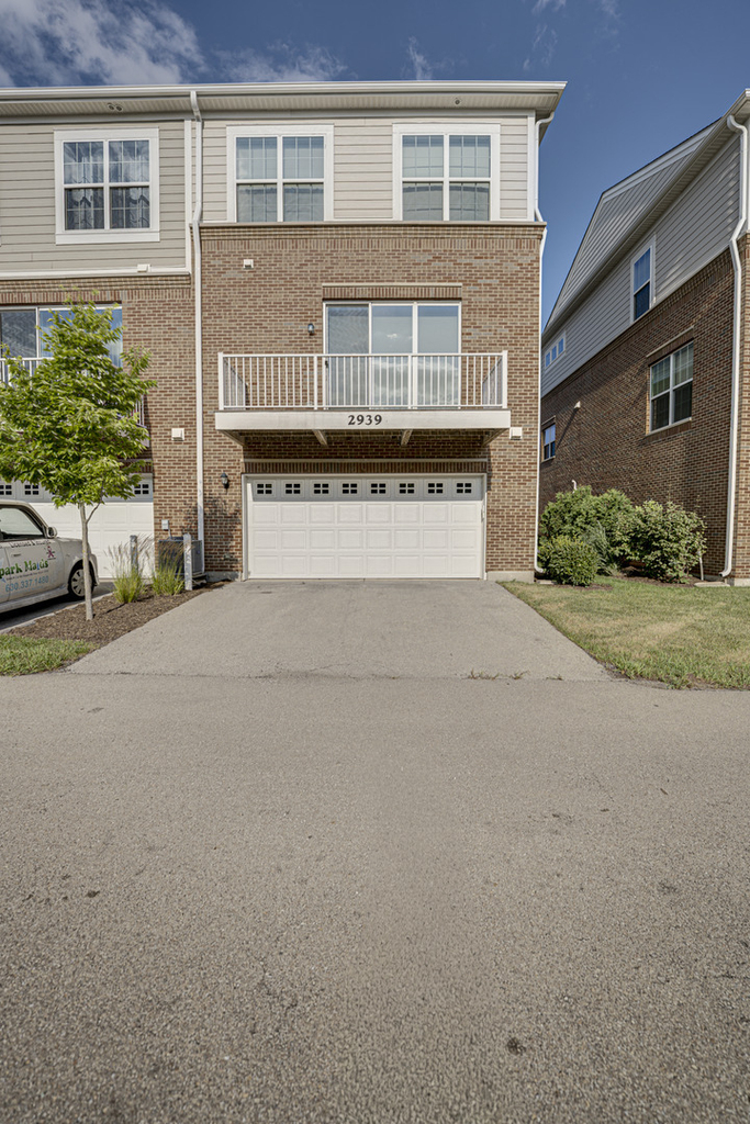 2939 Showplace Drive - Photo 28