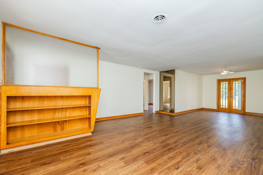 2334 S 10th Avenue - Photo 2