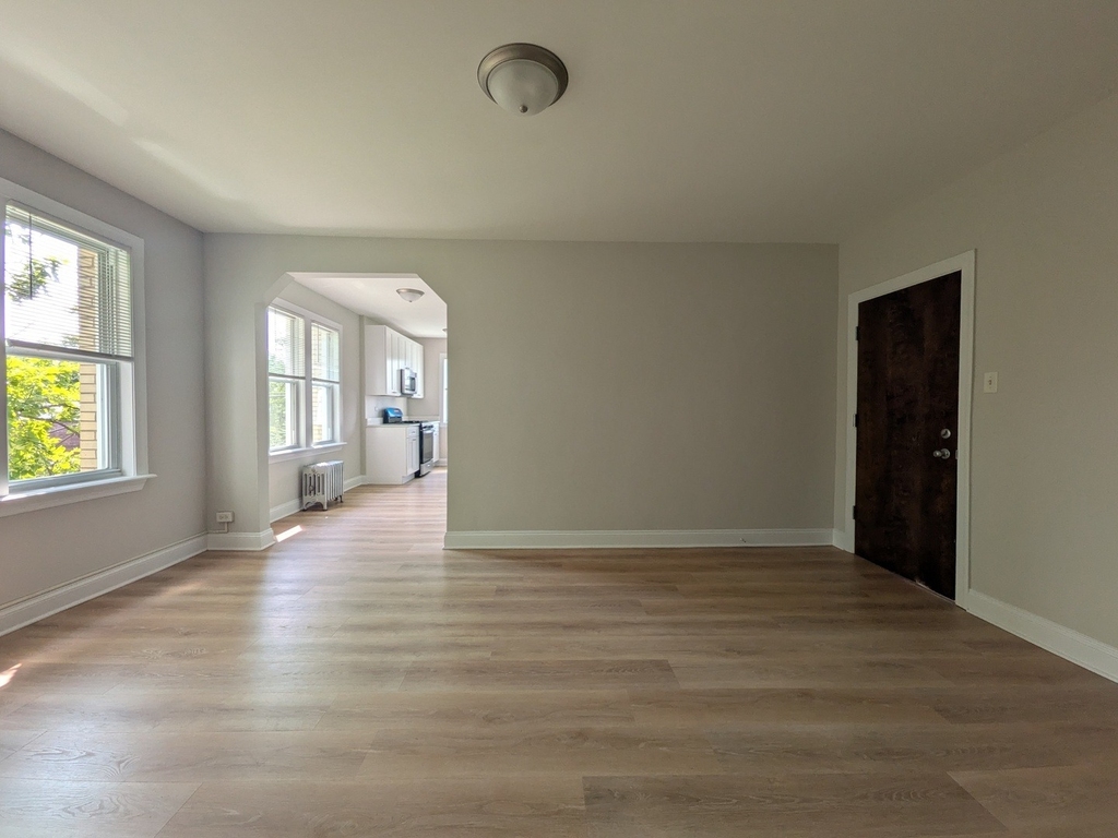 2600 N Kimball Avenue - Photo 2