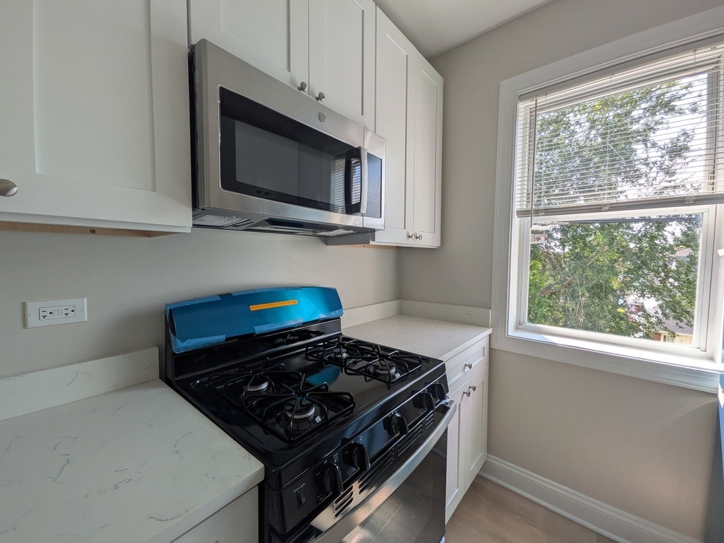 2600 N Kimball Avenue - Photo 9