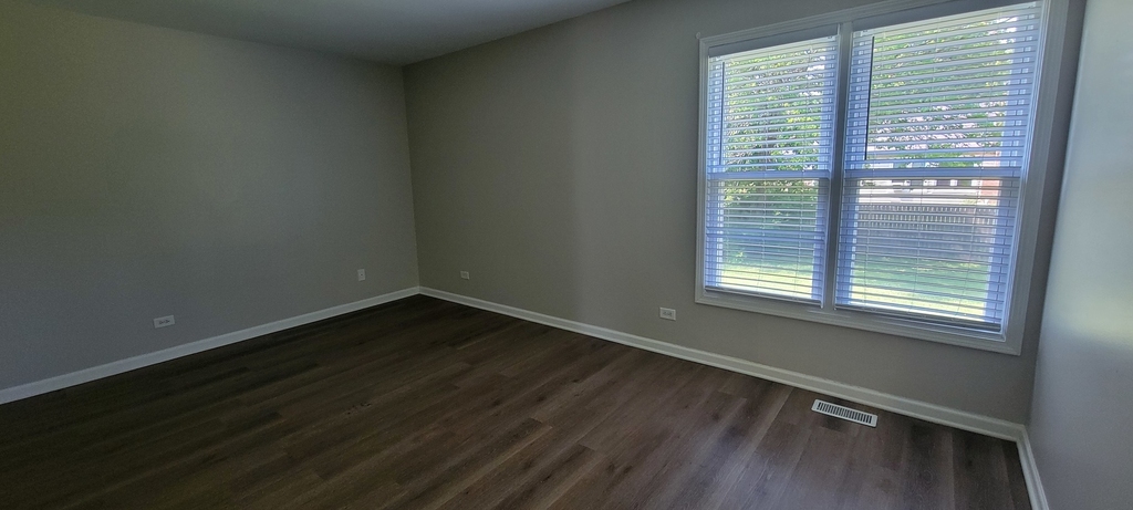 336 Burr Oak Circle - Photo 6