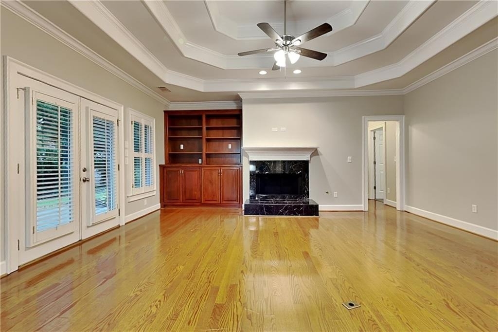 601 Peach Place - Photo 2