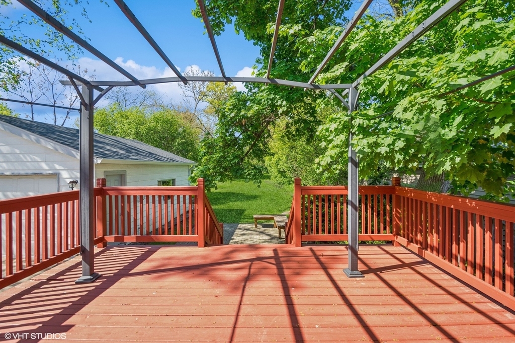 344 W Maple Street - Photo 12