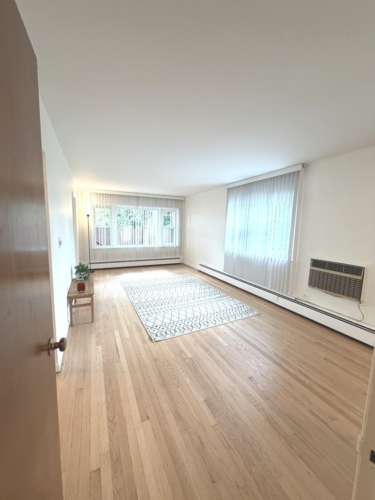 1995 Howard Street - Photo 1