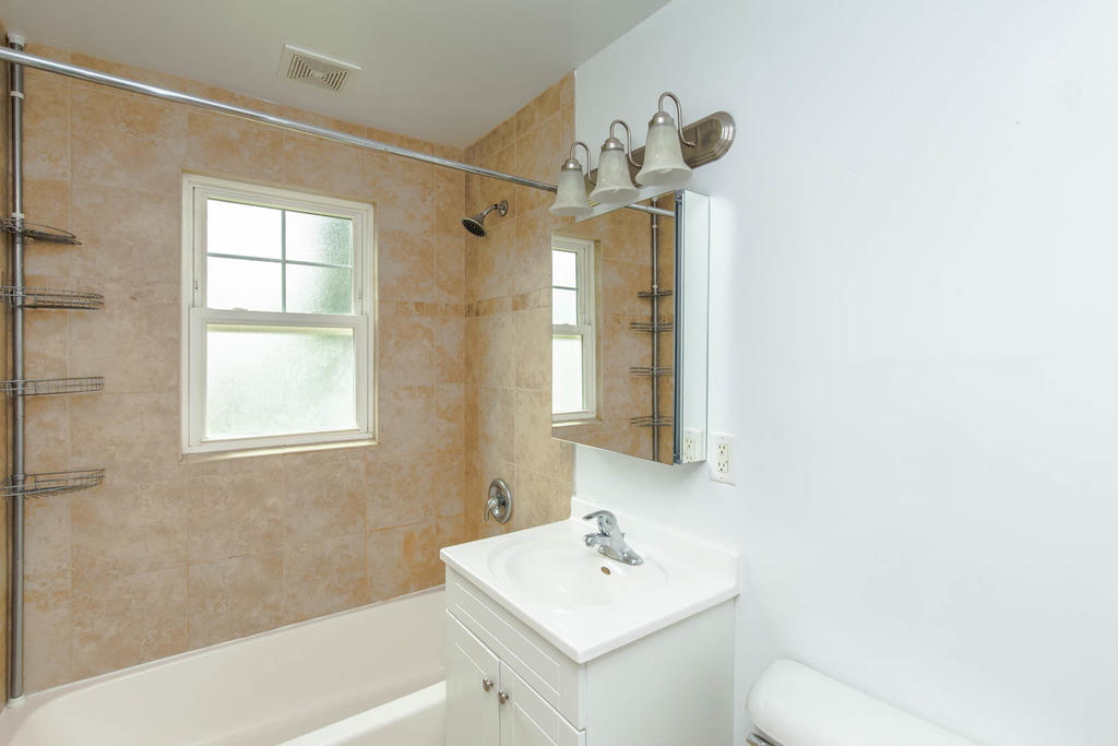 4231 W Nelson Street - Photo 7