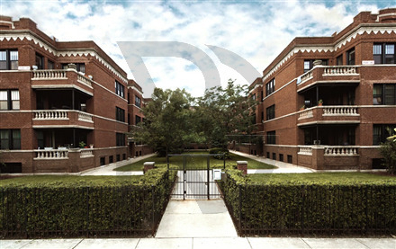 2518 N Kedzie Avenue - Photo 0