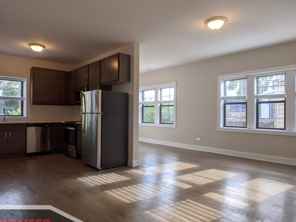 3409 W Fullerton Avenue - Photo 1