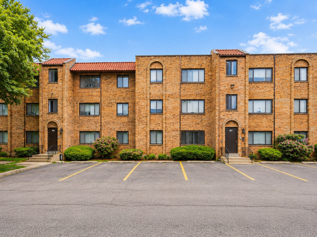 228 E Rimini Court - Photo 0