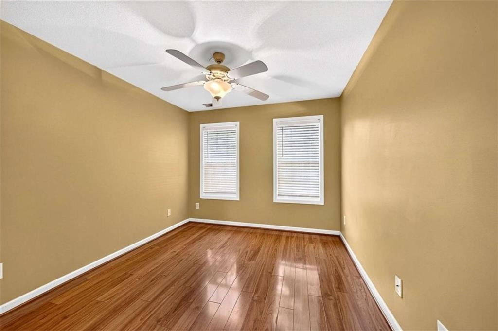 744 W Vincent Drive W - Photo 30
