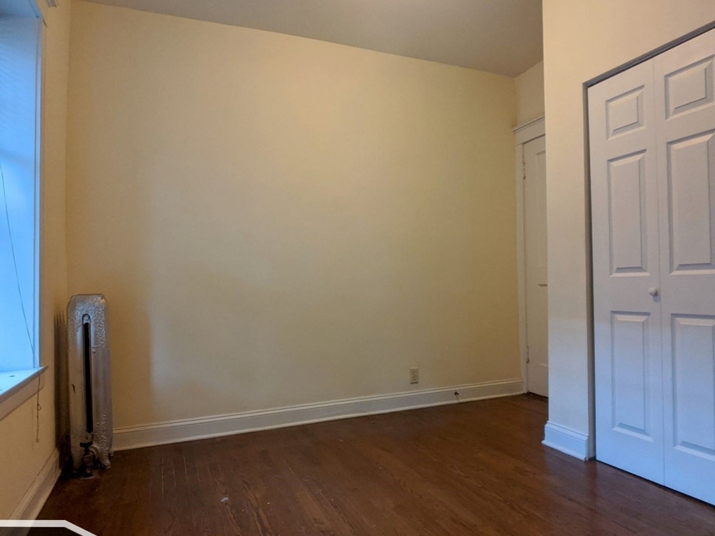 2825 W Logan Boulevard - Photo 19