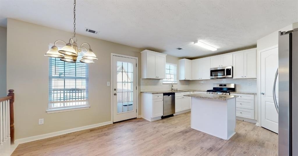 4431 Prather Son Drive - Photo 4