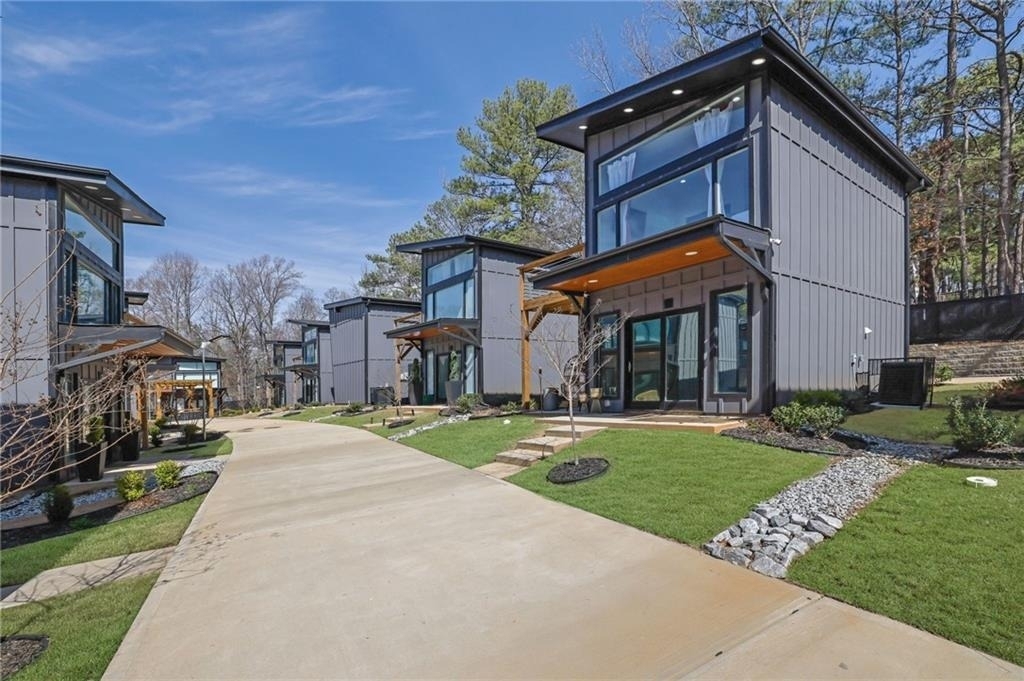 3120 Godby Road - Photo 28
