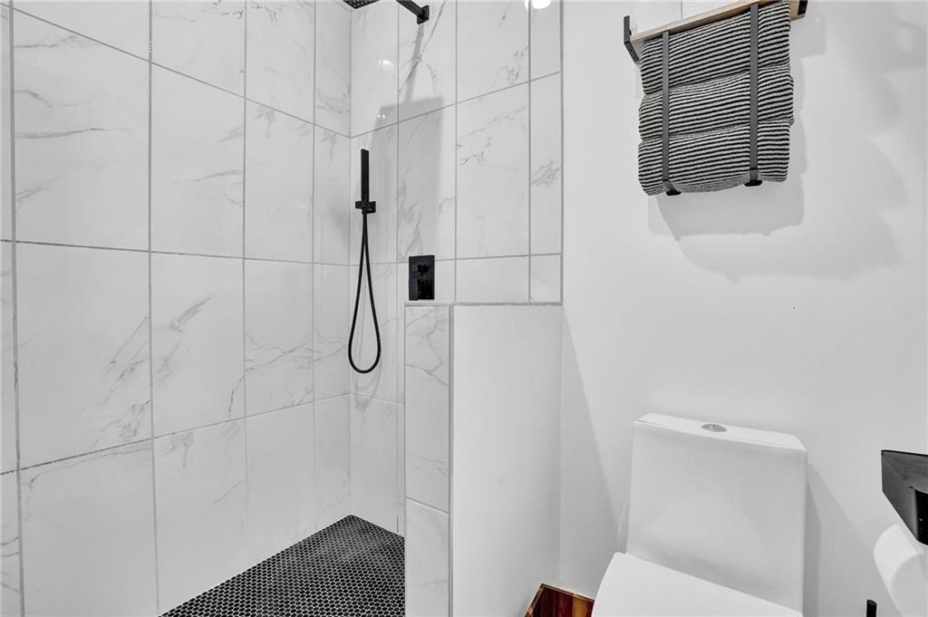 3120 Godby Road - Photo 10
