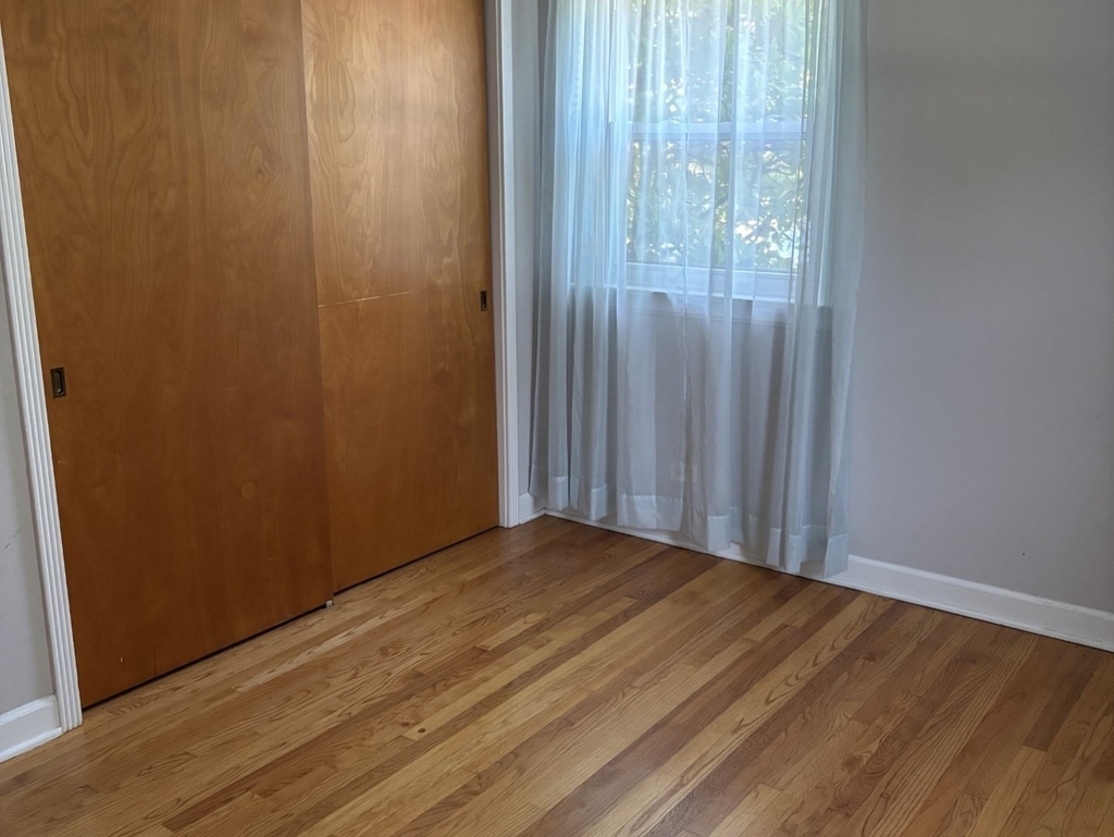 928 Harlem Avenue - Photo 6