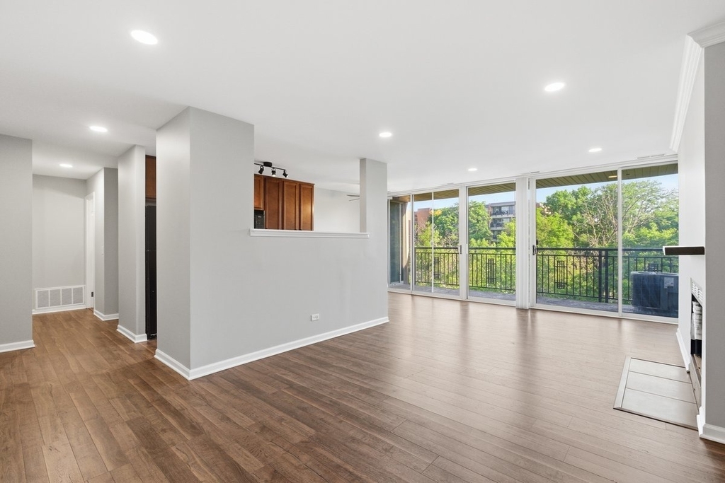 6000 Oakwood Drive - Photo 1