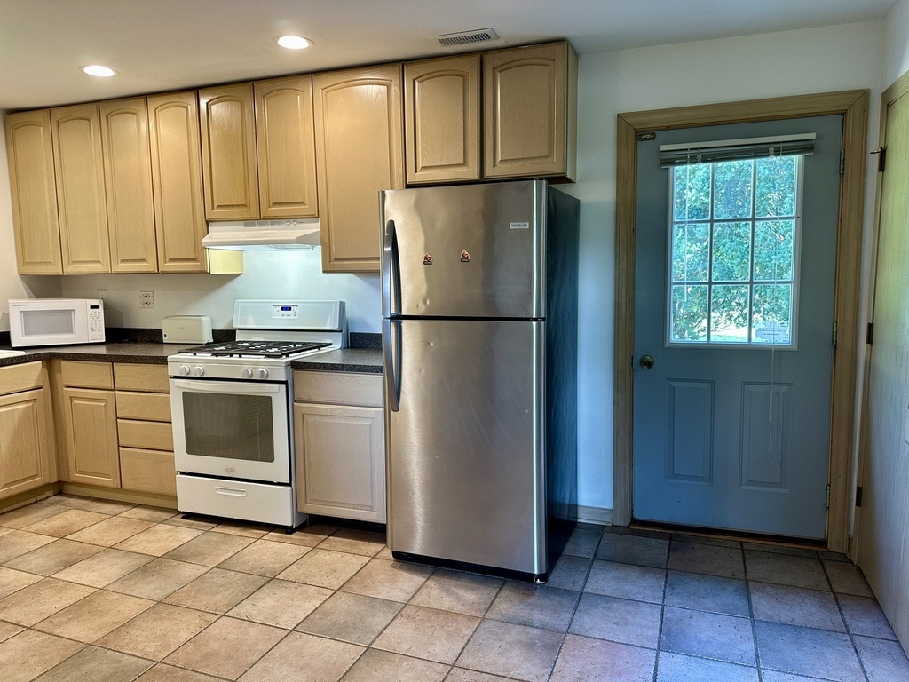 17n750 Galligan Road - Photo 9