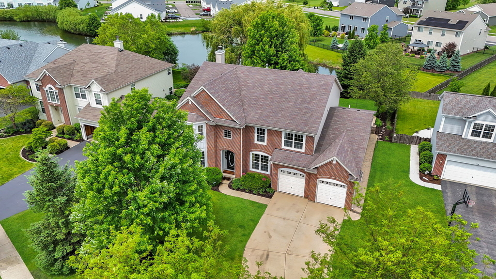 322 Hemlock Lane - Photo 3