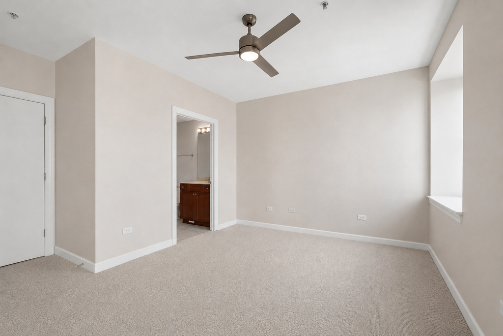 451 W Huron Street - Photo 9