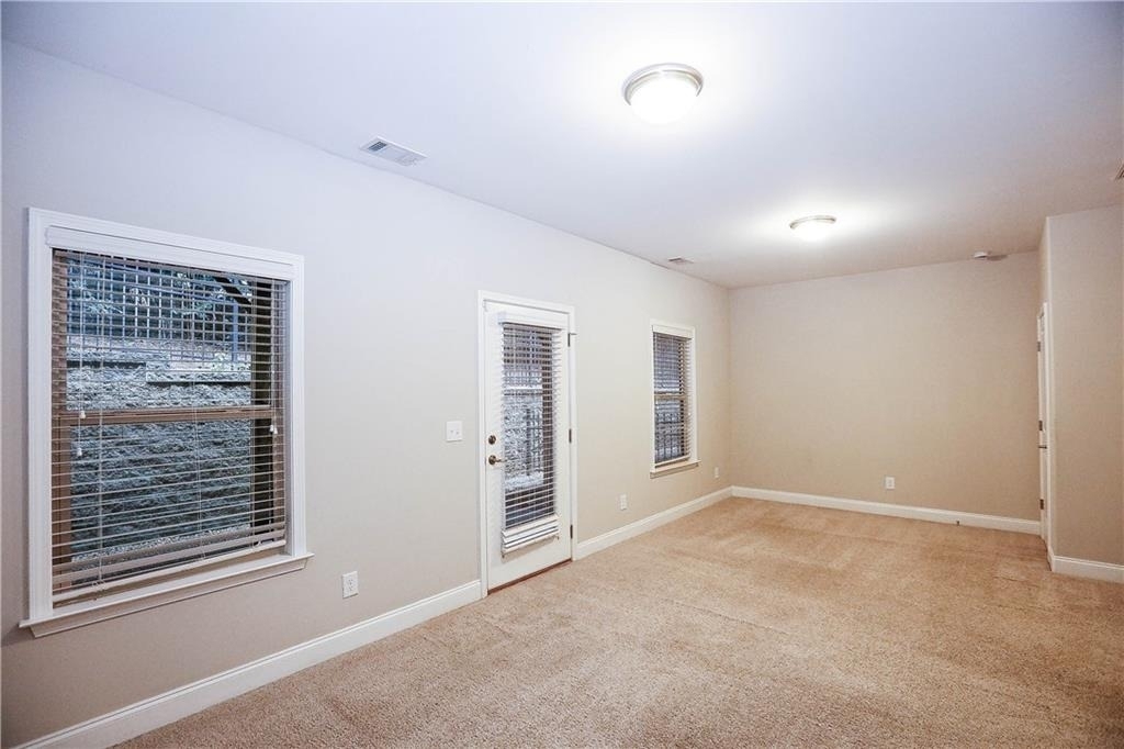 1920 Townsend Court - Photo 43