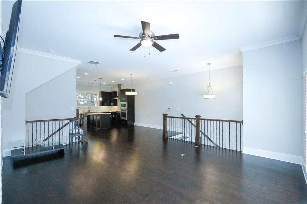 1920 Townsend Court - Photo 9