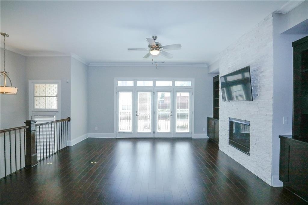 1920 Townsend Court - Photo 6