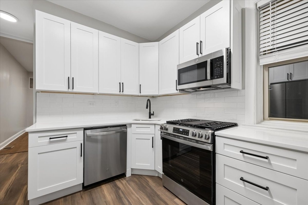 2405 W Mclean Avenue - Photo 7