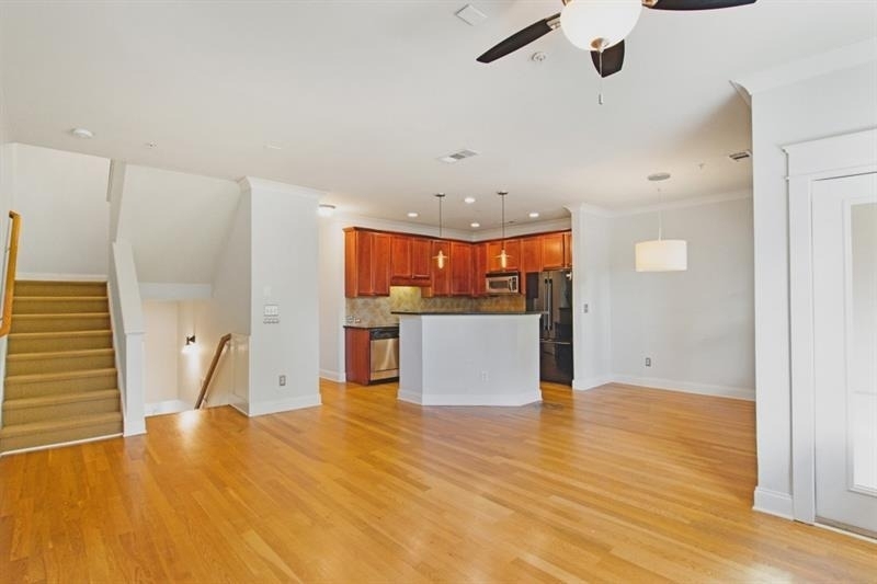 655 Mead Street Se - Photo 4