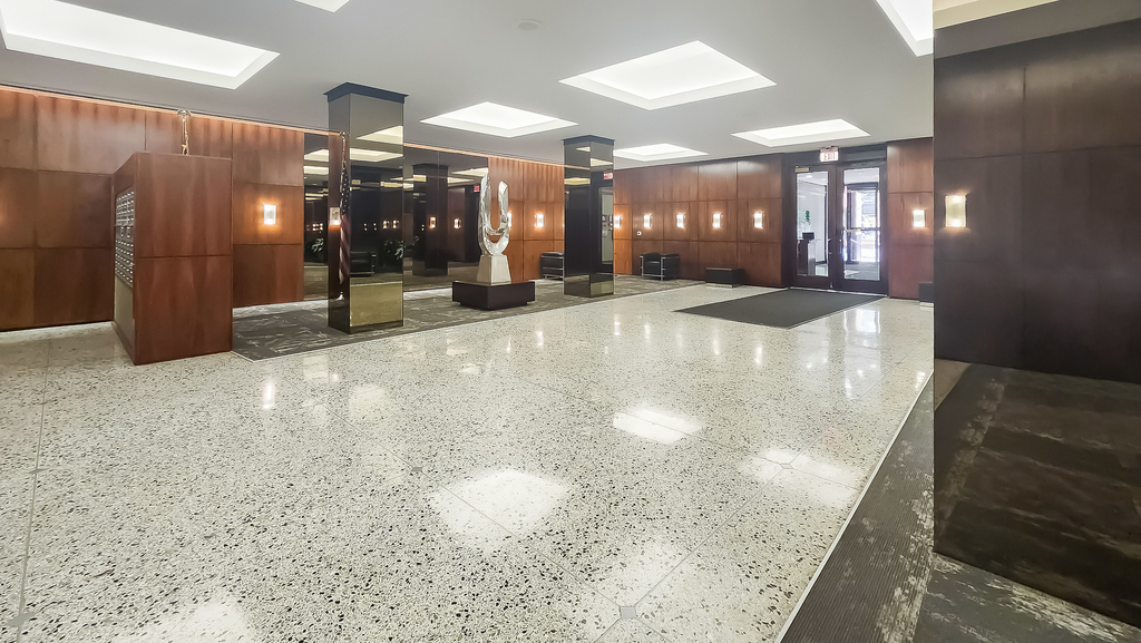 535 N Michigan Avenue - Photo 11