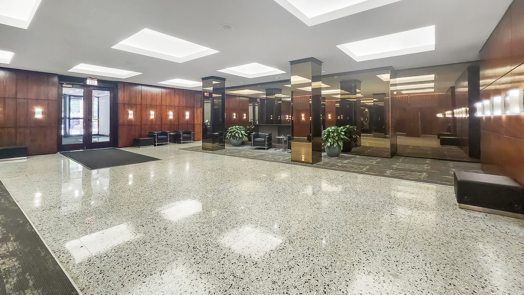 535 N Michigan Avenue - Photo 10