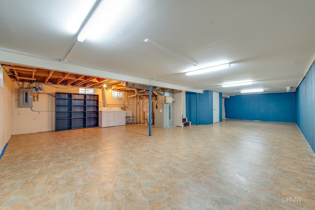 111 E Magnolia Street - Photo 21