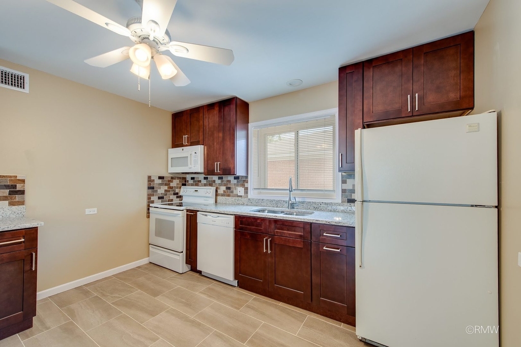 32 N Main Street - Photo 6