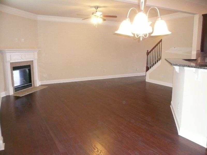 780 Duberry Street - Photo 2