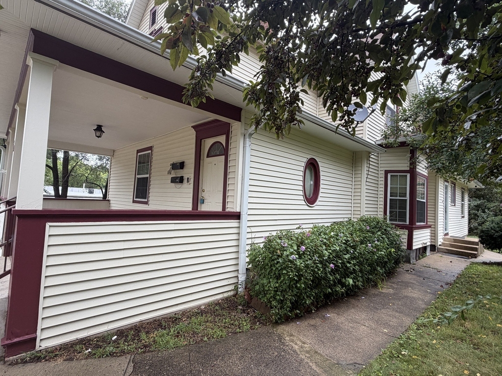39 Leonard Street - Photo 2