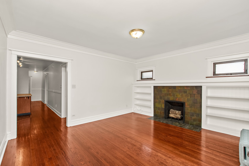 6144 S Indiana Avenue - Photo 2