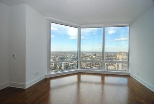 401 N Wabash Avenue - Photo 1