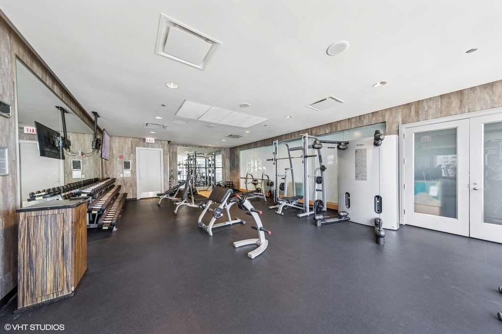 401 N Wabash Avenue - Photo 23