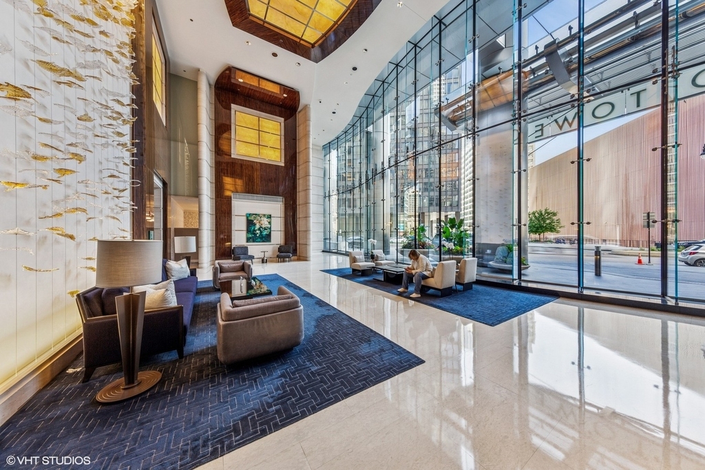 401 N Wabash Avenue - Photo 12