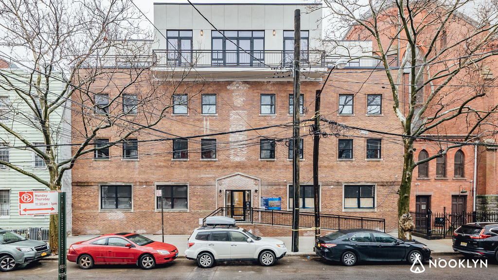 312 Devoe St - Photo 2
