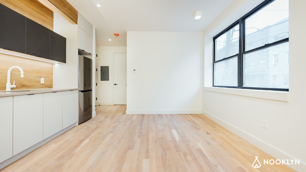 312 Devoe St - Photo 11